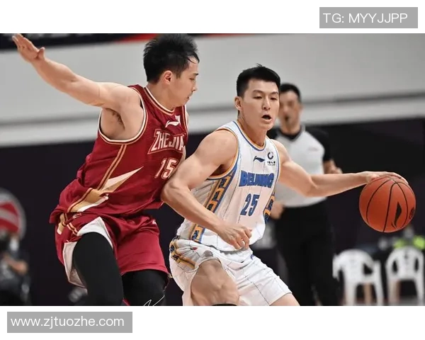 正式签约!26岁广东弃将三年辗转三队重聚昔日恩师再续前缘 正式签约!26岁广东弃将三年辗转三队重聚昔日恩师再续前缘