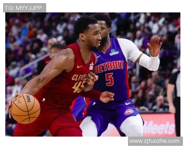 活塞队夏季训练片段揭秘全力备战新赛季展现强大冲刺潜力 活塞队夏季训练片段揭秘全力备战新赛季展现强大冲刺潜力